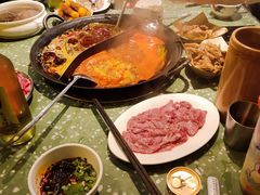 -五里关火锅(上海鑫耀·光环Live店)