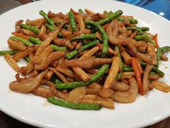 珍菌爆猪爽肉-正嘢私房菜