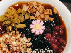 -金鱼盆32年水煮鱼·18秒辣椒炒肉(京西大悦城店)