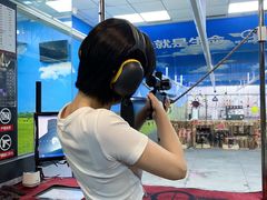 -都市枪神实弹射击俱乐部
