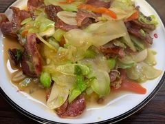 儿菜炒腊肠-迎懿餐厅