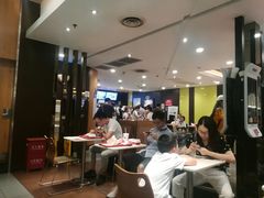 大堂-肯德基(北京南站店)