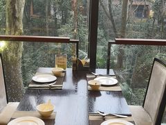 靠窗位-拾溪餐厅·包厢(杭州千禧度假酒店)