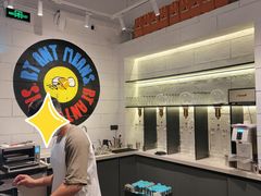 咖啡师小哥哥-Dogi&kiki Coffee(中心商务大厦店)