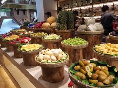 -雍和会海鲜姿造自助(湖东路店)