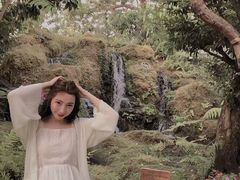 -Chom Cafe and Restaurant