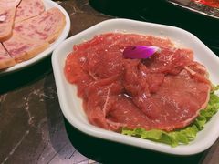 -红九格老火锅(三峡广场店)