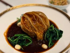 菜包狮子头经典招牌-食廬(浦东嘉里城店)