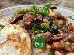 -歹歹的加个面过油肉拌面