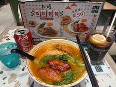 鸡翼冬阴功米线-华嫂冰室(湾仔店)