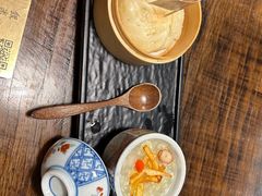 -银米·云南传统过桥米线(双廊黑金冠店)