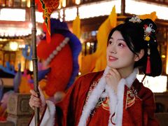 -汉仪华裳汉服馆(豫园店)