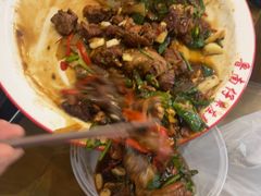 -鲁南仔·滕州炒鸡(经三路店)
