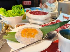 飞鱼籽虾滑-左庭右院鲜牛肉火锅(金山万达店)