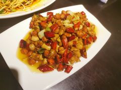 宫保鸡丁-陈麻婆豆腐总店