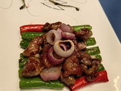 麻椒和牛粒-馋遇江南·精致湖景雅宴(东方之门店)