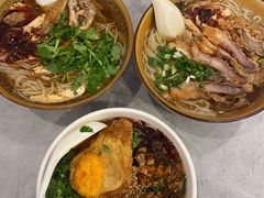 -弥勒卤鸡米线(沪瑞线店)