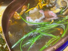 -洱火云南酸菜牛肉火锅(石景山当代商城店)