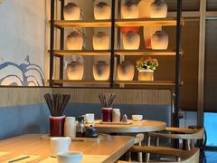 -荣家黄鱼面(南京西路店)