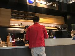 -瑞幸咖啡(石榴中心店)