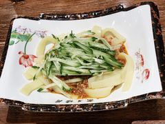 -清真·玛丽亚新疆菜主题餐厅(浙江中路店)