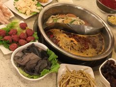 -朱氏胖子烂火锅(洪崖洞店)