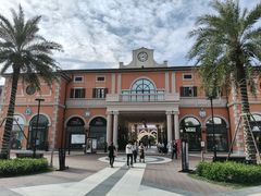 -佛罗伦萨小镇广佛名品奥特莱斯(疏港路店)