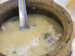 -长城砂煲田鸡粥