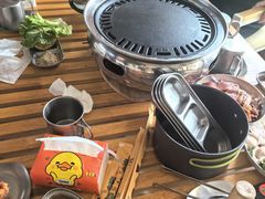-叽叽扎扎烤肉场(生态城万达店)