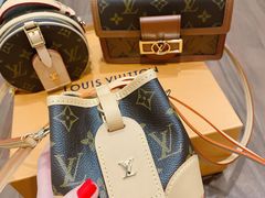 -LV路易威登(杭州万象城店)