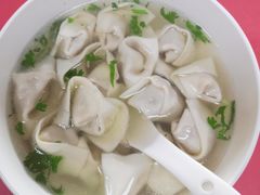 小馄饨-周震馄饨