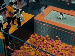 -极限PLAY运动娱乐新世界·团建派对潮玩休闲馆·室内蹦极高空游乐园