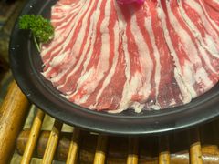 -老牌坊云南鱼豆花火锅(爱建店)