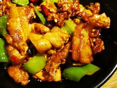 辣椒炒肉-胡桃里音乐酒馆(曲江店)