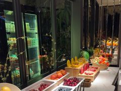 -浅深(世茂滨江精品店)