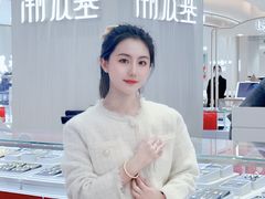 -王府井百货熙地港店