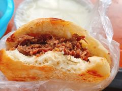 -老西关黄老太牛肉烧饼