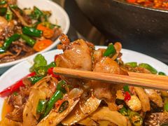 -鸿顺老铁锅美蛙鱼府(解放碑店)