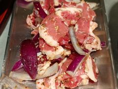 -围炉肉舍•炭烤活鳗•丹东海鲜烤肉(步行街店)