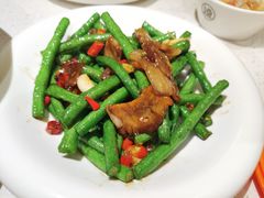 -江渔儿酸菜鱼(映月湖环宇城店)