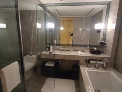 -上海宝华万豪酒店