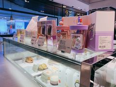 零售区-喜茶(广州东方宝泰店)