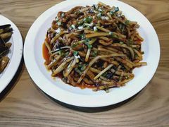 -峨嵋小镇·川菜(勒泰中心店)