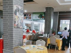 -鹏城人家海鲜酒家·23年老字号(较场尾店)