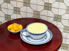 -广信牛奶甜品世家(台东店)