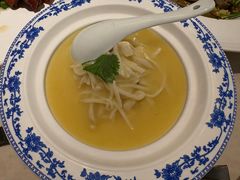 翅汤菌菇-人和馆·上海菜(徐汇店)