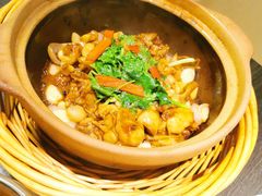啫啫牛蛙煲-鹊玥·粤菜小馆(汇智国际商业中心店)