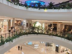 -瑞虹新天地月亮湾