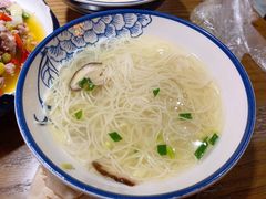 -二孃鸡爪爪(东风路总店)