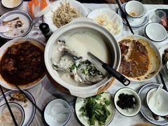 -天乐农家鱼头王(天目湖店)